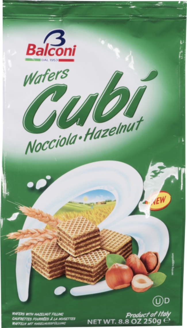 Cubi Hazelnut Wafers