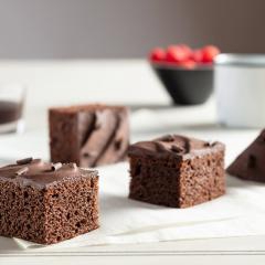 GATEAU PLAQUE AVANT.CHOCOLAT N/COUPE