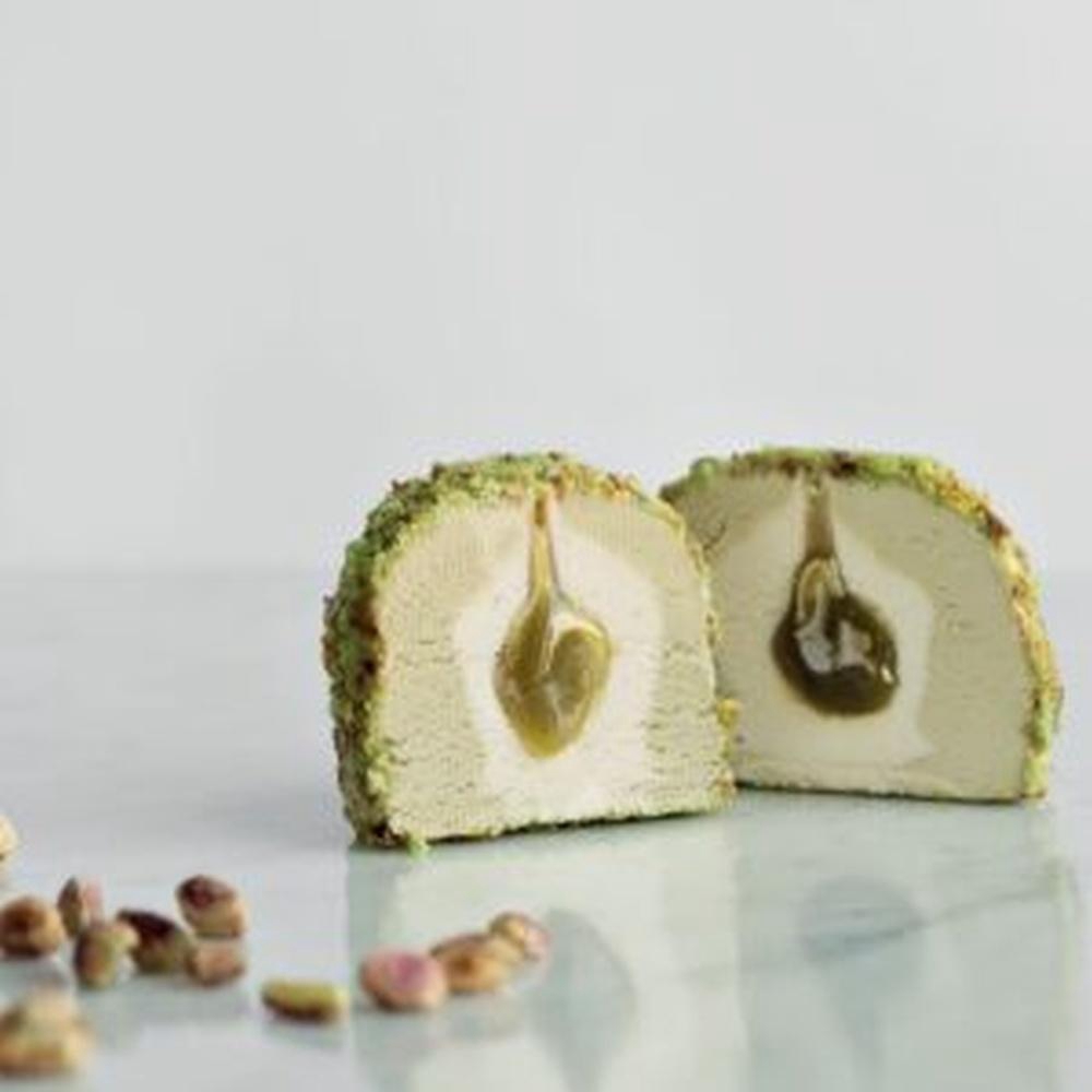 Pistachio Tartufo
