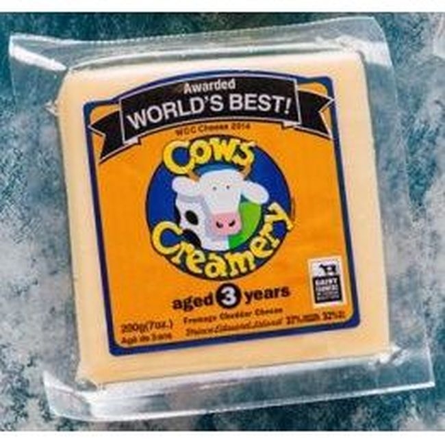 3 Year Old Cheddar - Deli Pack