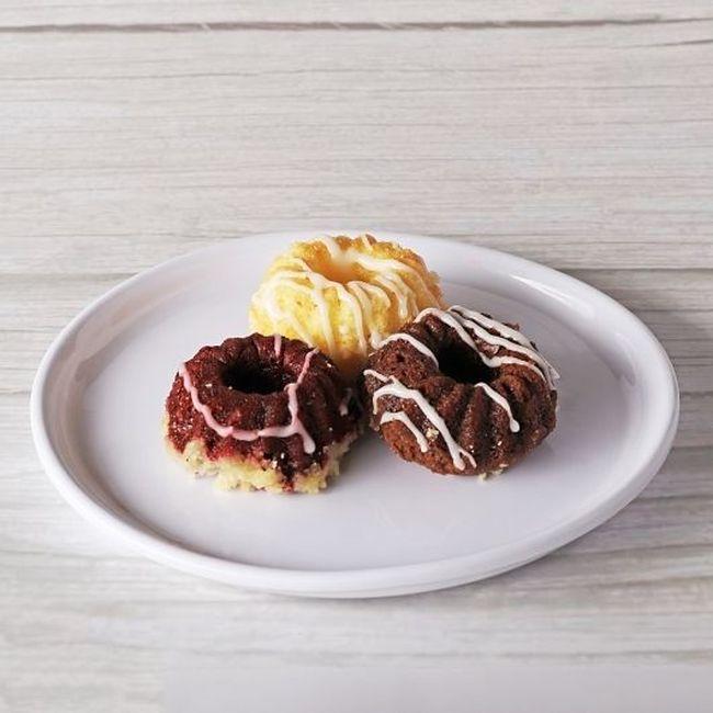 Product gallery 958904190