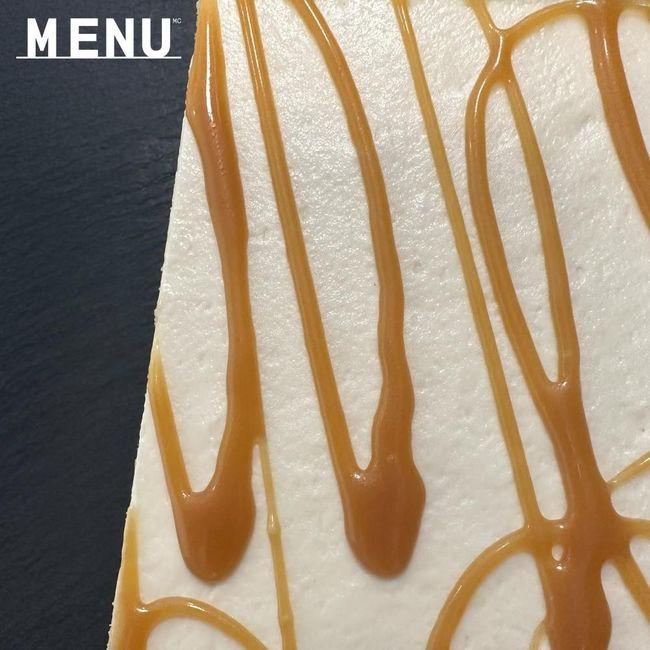 Product gallery 428903621