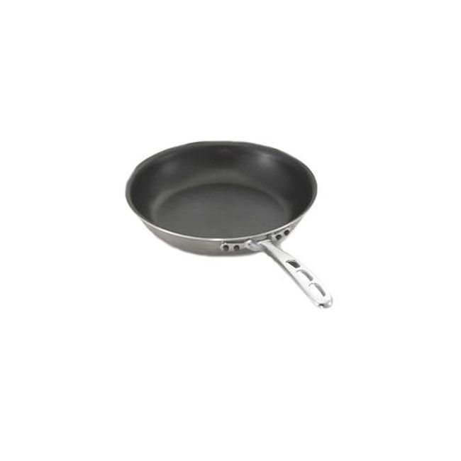 Vollrath 691408 Tribute 3 Ply Fry Pan With Ceramiguard Ii Nonstick Coating And Plated Handle, 8 In