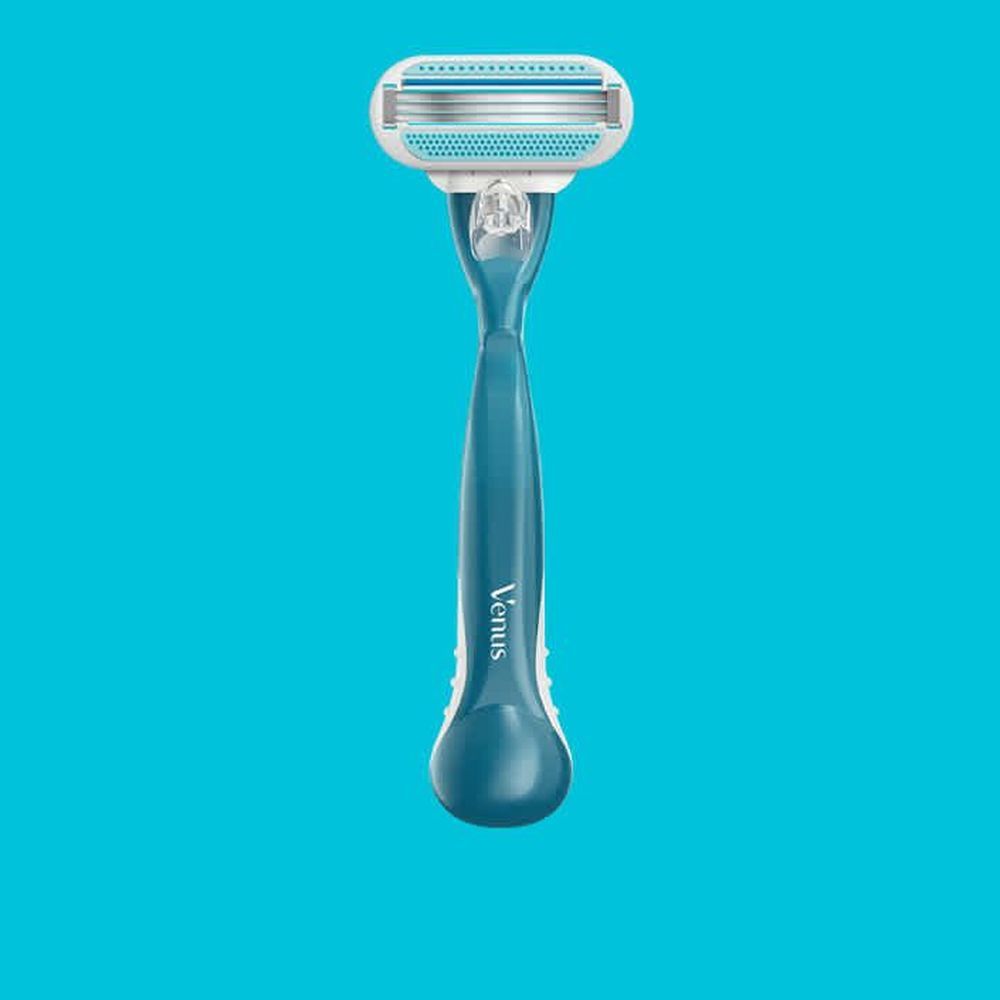 Venus Premium Smooth Sensitive Female Razor -- 36 Per Case