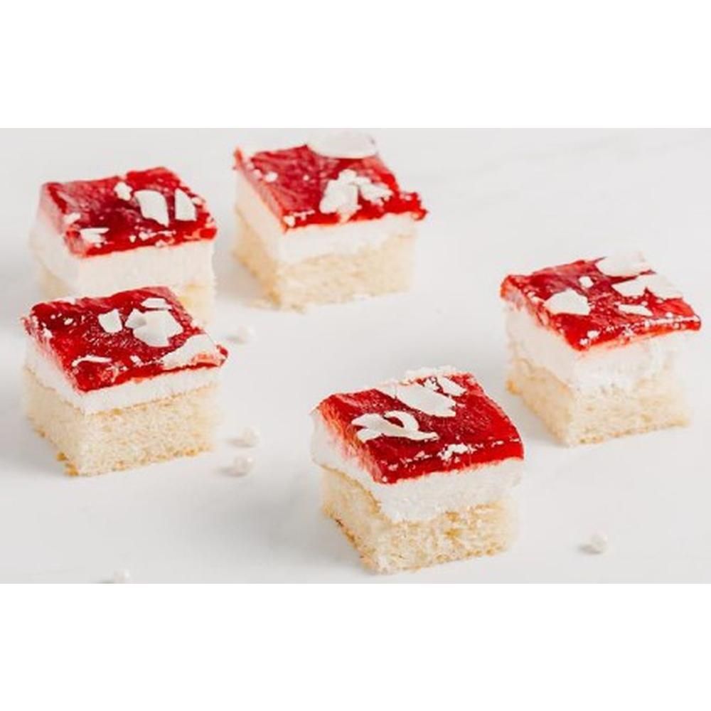 Martin Dessert White Pre-sliced Strawberry Cake -- 88 Per Case