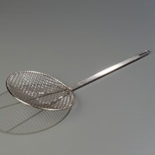 Carlisle 8 Inch Diameter Chrome Plated Nickel Steel Bowl Wire Mesh Skimmer -- 12 Per Case