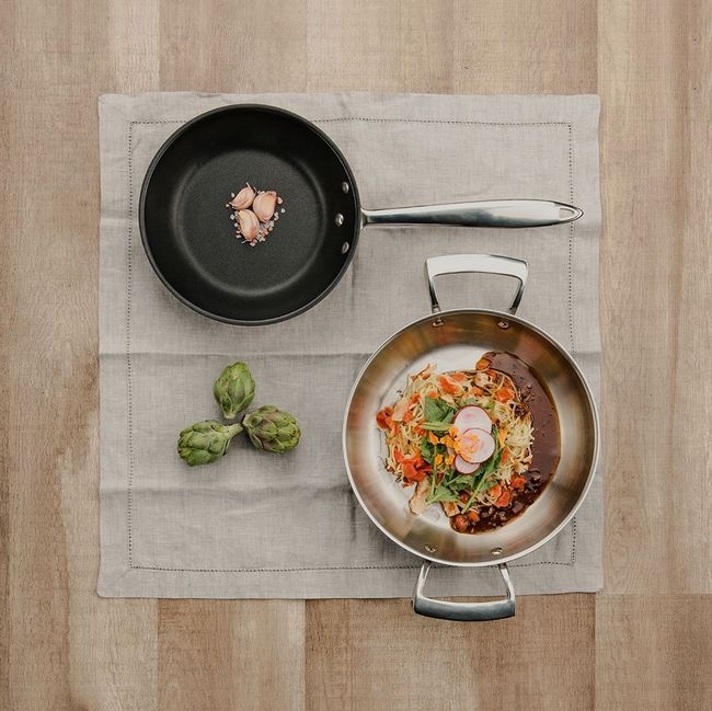 Thermalloy Stainless Steel Excalibur Coated Deluxe Fry Pan