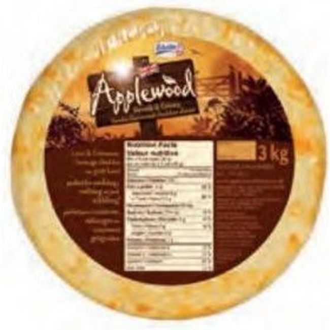 Ilchester Cheddar Fumé Au Bois De Pommier, 3 Kg -- 6 Par Caisse