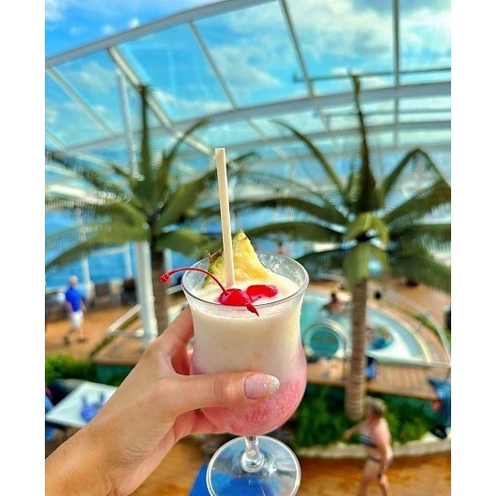 Product gallery 537916352